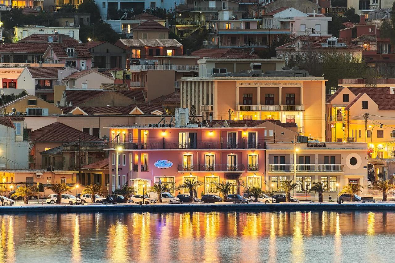 Tourist Boutique Hotel Аргостолион Экстерьер фото
