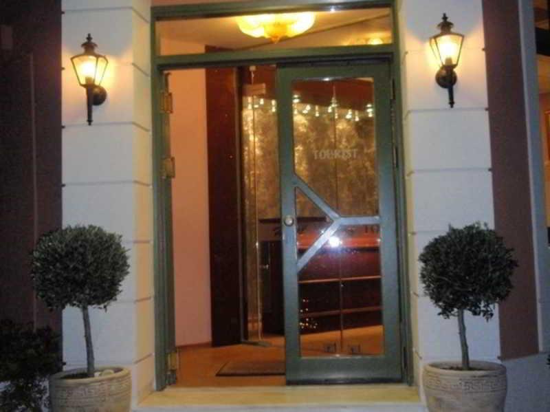 Tourist Boutique Hotel Аргостолион Экстерьер фото