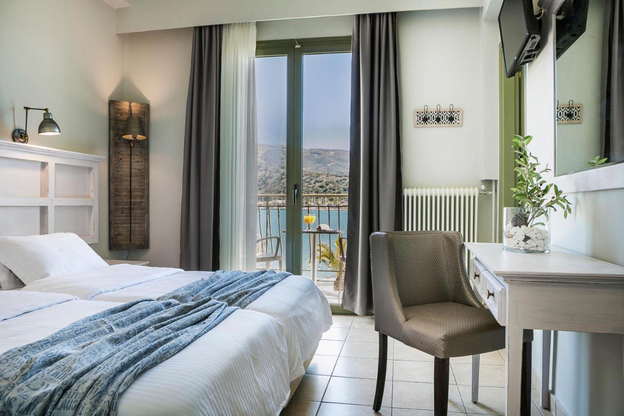 Tourist Boutique Hotel Аргостолион Экстерьер фото